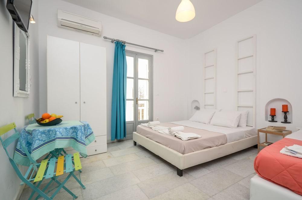 Depis Suites Naxos City Eksteriør billede