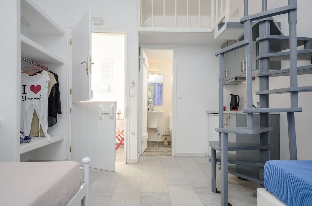 Depis Suites Naxos City Eksteriør billede